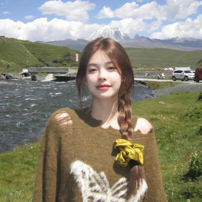 新历尽沧桑一美人